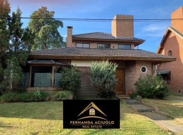 Casa de 5 ambientes, Esteban Echeverría · Casa en de Dos Plantas en El Country Venado 2