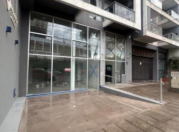 Local comercial · 45m² · 1 Ambiente · Moderno Local en Doble Altura Sobre Av Avellaneda Al 1000