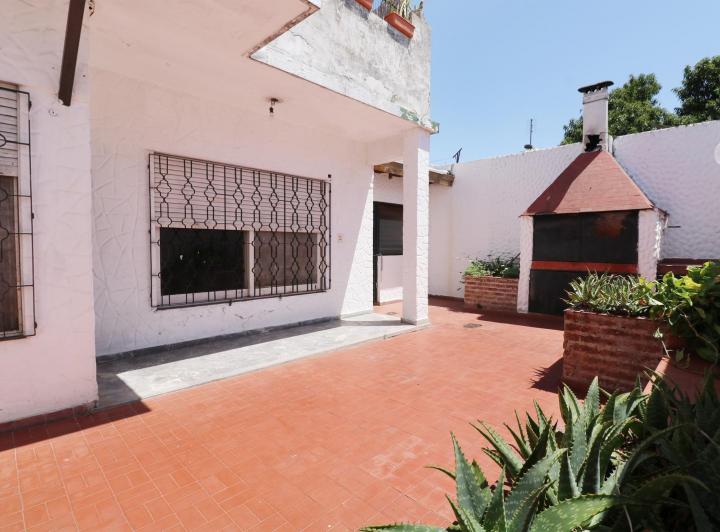 PH · 213m² · 4 Ambientes · 3 Cocheras