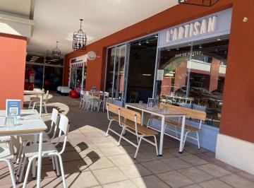 Local comercial · 88m² · 3 Ambientes · 5 Cocheras · Locales en Alquiler. Pueblo Caamaño