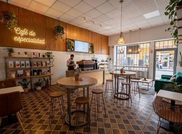 Local comercial · 70m² · Excelente Local Comercial en Alquiler - San Martin