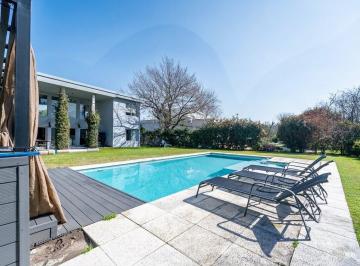 rs:gnib7cnhjfgqg5s61kg2wvwa · Casa en Venta en Estancias del Rio