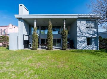 rs:iygtb4ghdp3q036j7kjvqir7 · Casa en Venta en Estancias del Rio