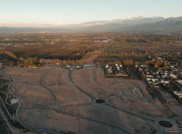 Terreno , Chacras de Coria · Lote de 600 m² en Chacras de Coria, Lujan de Cuyo.