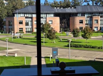 Oficina comercial · 300m² · Alquileres en Parque Empresarial Austral