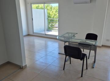 Departamento de 1 ambiente, Parque Chas · Amplio Monoambiente Divisible con Terraza Ideal Profesional/home Office