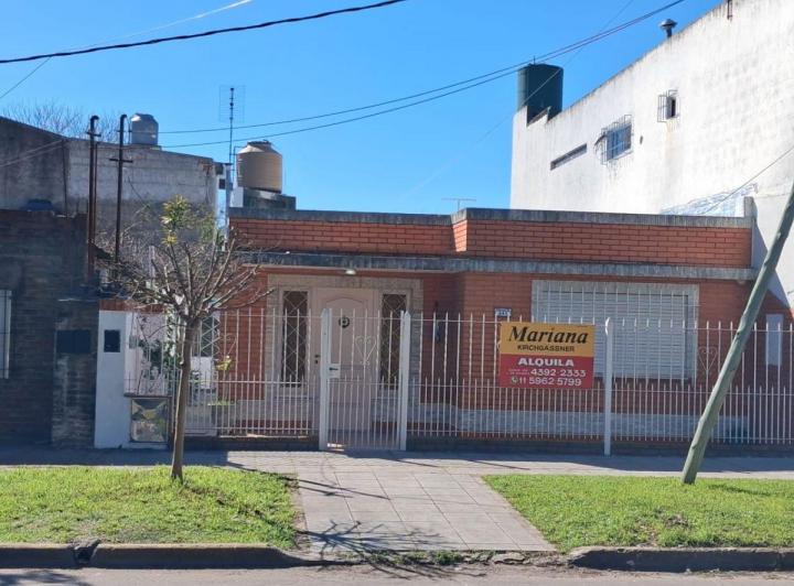 Casa · 80m² · 2 Ambientes