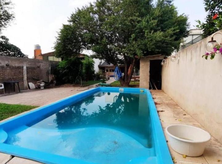 Casa · 150m² · 5 Ambientes · 3 Cocheras