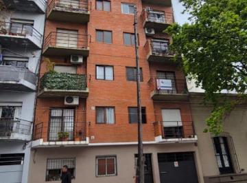 Departamento de 3 ambientes, La Plata · Alquiler! Semipiso Dos Dorm. Al Frente con Cochera, Zona Tribunales