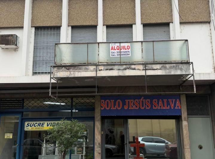 Departamento · 120m² · 8 Ambientes
