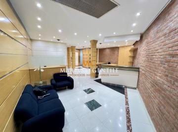 Oficina comercial · 175m² · 6 Ambientes · 1 Cochera · Oficina en Puerto Madero