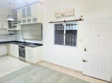 Departamento · 50m² · 3 Ambientes · PH en Alquiler