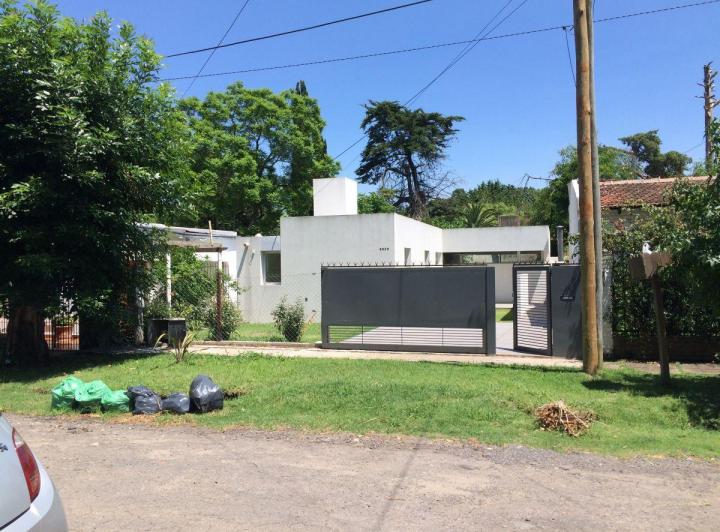 Casa · 110m² · 4 Ambientes · 1 Cochera