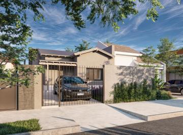 Casa · 252m² · 4 Ambientes · 1 Cochera · Casa en Venta de 4 Ambientes con Jardín en Punta Chica