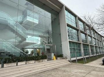 Oficina comercial · 129m² · 2 Cocheras · Oficina en Alquiler en Skyglass 1, Manuel Alberti, Pilar