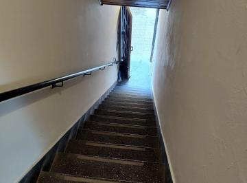 PH de 3 ambientes, Tres de Febrero · Depto Tipo Casa 3 Amb 1º Piso por Escalera