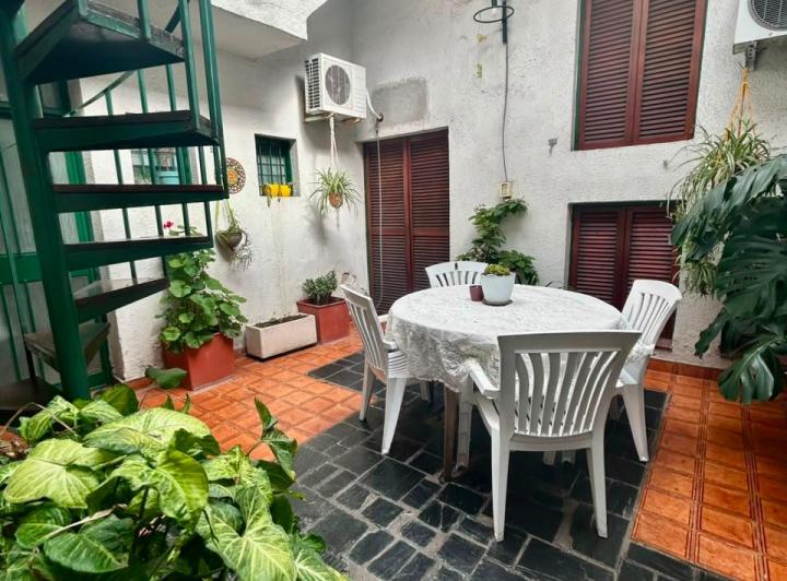 Casa · 130m² · 4 Ambientes · 1 Cochera