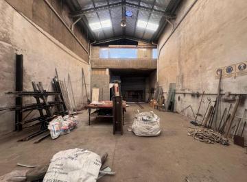 Bodega-Galpón , General San Martín · Galpón 300 m² en Alquiler en Villa Lynch