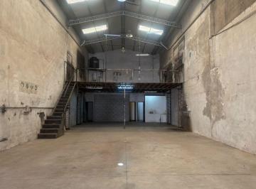 Bodega-Galpón , General San Martín · Galpón 300 m² en Alquiler en Villa Lynch