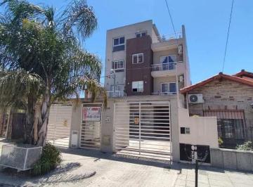 LOK-LOK-574_2 · Departamento en Alquiler en Ramos Mejia Sur