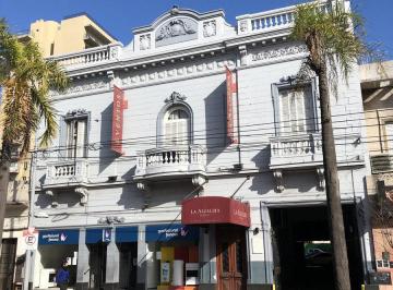 Local comercial · 1000m² · 30 Cocheras · Local - Tigre