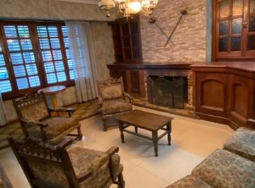 Casa de 6 ambientes, Bahía Blanca · Brown 692 – Casa en Venta