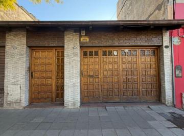 Casa de 6 ambientes, Bahía Blanca · Brown 692 – Casa en Venta