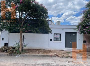 Bodega-Galpón · 250m² · 3 Ambientes · Oficina con Deposito B° Bella Vista
