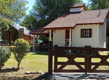 Casa · 60m² · 3 Ambientes · 1 Cochera · Casa a La Venta 3 Amb, en Villa General Belgrano, Cordoba