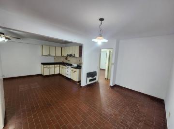 Departamento · 62m² · 2 Ambientes · Dpto. 2 Dorm. Sobre Av Brasil | Para Renta o Para Habitar