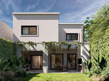 Casa · 171m² · 6 Ambientes · 1 Cochera · Casa en Venta de 5 Ambientes con Jardín en Lomas de San Isidro