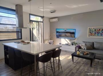 Departamento · 86m² · 3 Ambientes · 2 Cocheras · Departamento Tipo Loft de 3 Ambientes con Patio en Martínez