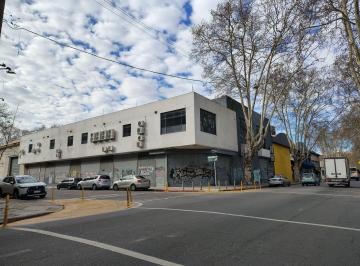 Oficina comercial · 2130m² · 6 Cocheras · Alquiler Aguada Oficinas Deposito Garage 2130 m²