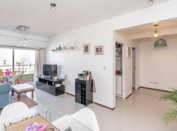 Departamento · 56m² · 2 Ambientes · 1 Cochera · Amplio 2 Ambientes con Cochera y Balcón Terraza