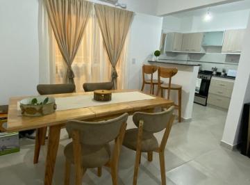 Departamento de 2 ambientes, Tres de Febrero · Dpto 2 Ambientes Dueño Directo Zona Centrica Caseros