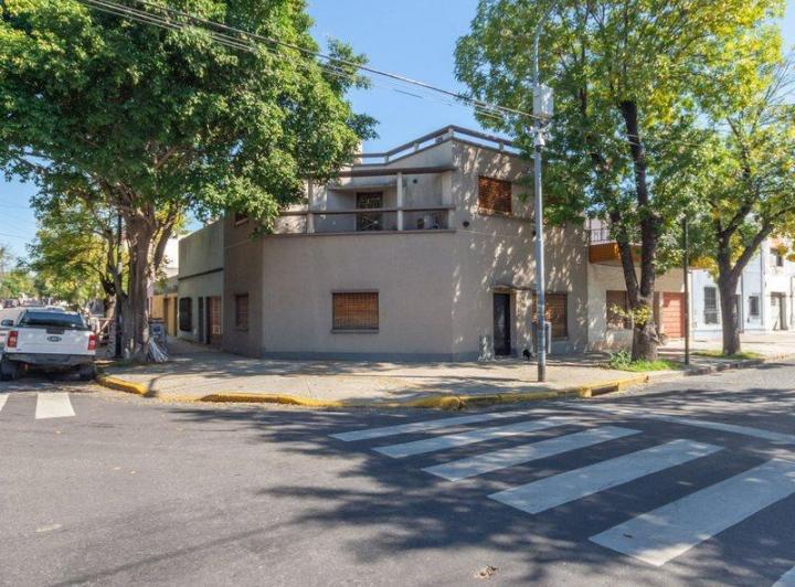 Casa · 151m² · 6 Ambientes