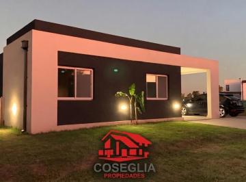 Casa · 101m² · 4 Ambientes · Casa en Venta en Santo Tomas, Derqui, Pilar