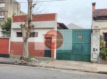 Depósito · 370m² · Galpon Deposito 430 m² - a m de Av Hipolito Irigoyen
