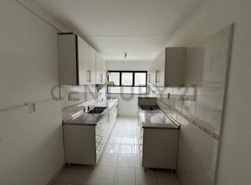 Departamento · 74m² · 4 Ambientes · Venta Departamento 4 Amb Al Frente en Belgrano