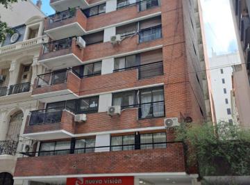 Departamento de 4 ambientes, Recoleta · Rodriguez Peña y Guido, 8° Fte, Impecable, Apto Prof. 80 m. 4 Amb. C/ Depcias, Coc. Lav.