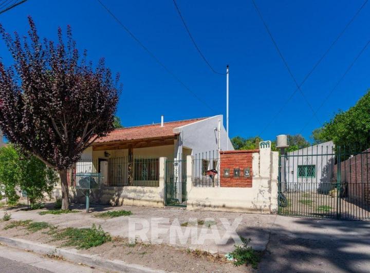 Casa · 175m² · 5 Ambientes · 1 Cochera