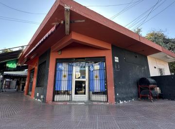 Local comercial · 244m² · 9 Ambientes · Venta en Bloque 5 Locales Casa en Don Torcuato