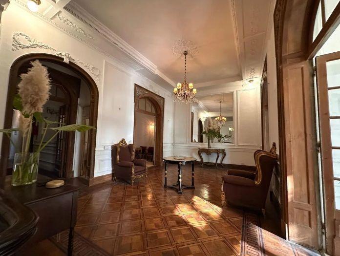 Casa · 420m² · 25 Ambientes
