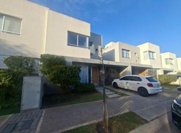 Casa de 4 ambientes, Córdoba · Alquilo Duplex 2 Dorm. en Patagona Village, Valle Escondido!