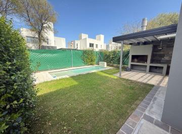 Casa de 4 ambientes, Córdoba · Alquilo Duplex 2 Dorm. en Patagona Village, Valle Escondido!