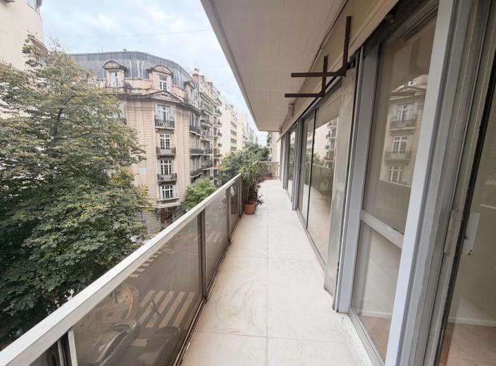 Departamento · 180m² · 4 Ambientes