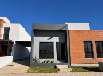 PH · 90m² · 3 Ambientes · 2 Cocheras · Venta Dúplex a Estrenar 2 Dorm. con Cochera | Quebradas de Manantiales