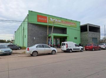 Bodega-Galpón · 887m² · Vendo Galpon con Salon Comercial en Ingreso B. Bca