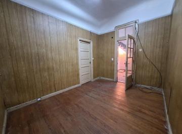PH de 3 ambientes, Parque Chacabuco · PH de 90 m² Totales con 3 Dorm. en Alquiler en Parque Chacabuco
