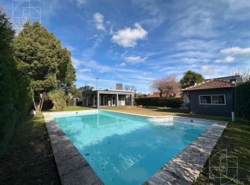 Casa · 600m² · 3 Ambientes · Venta de Casa en Los Rosales